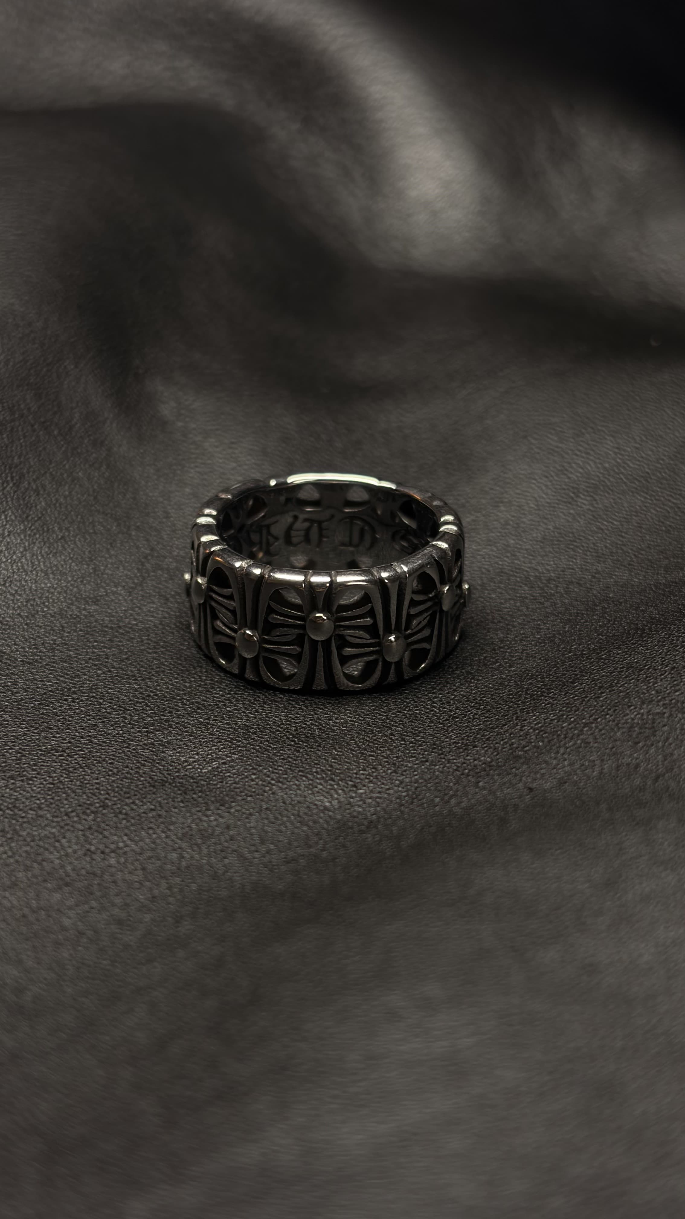 Cemetery Ring