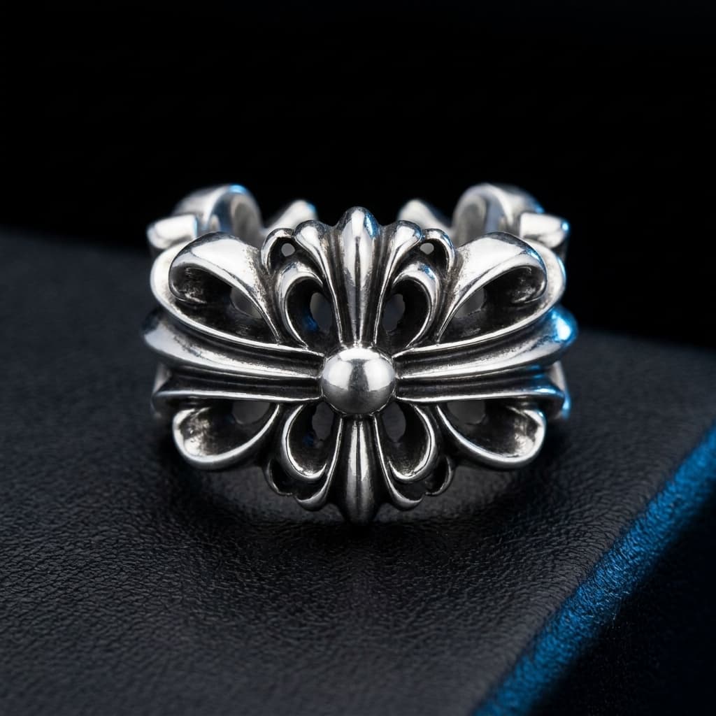 RELIQUARY RING